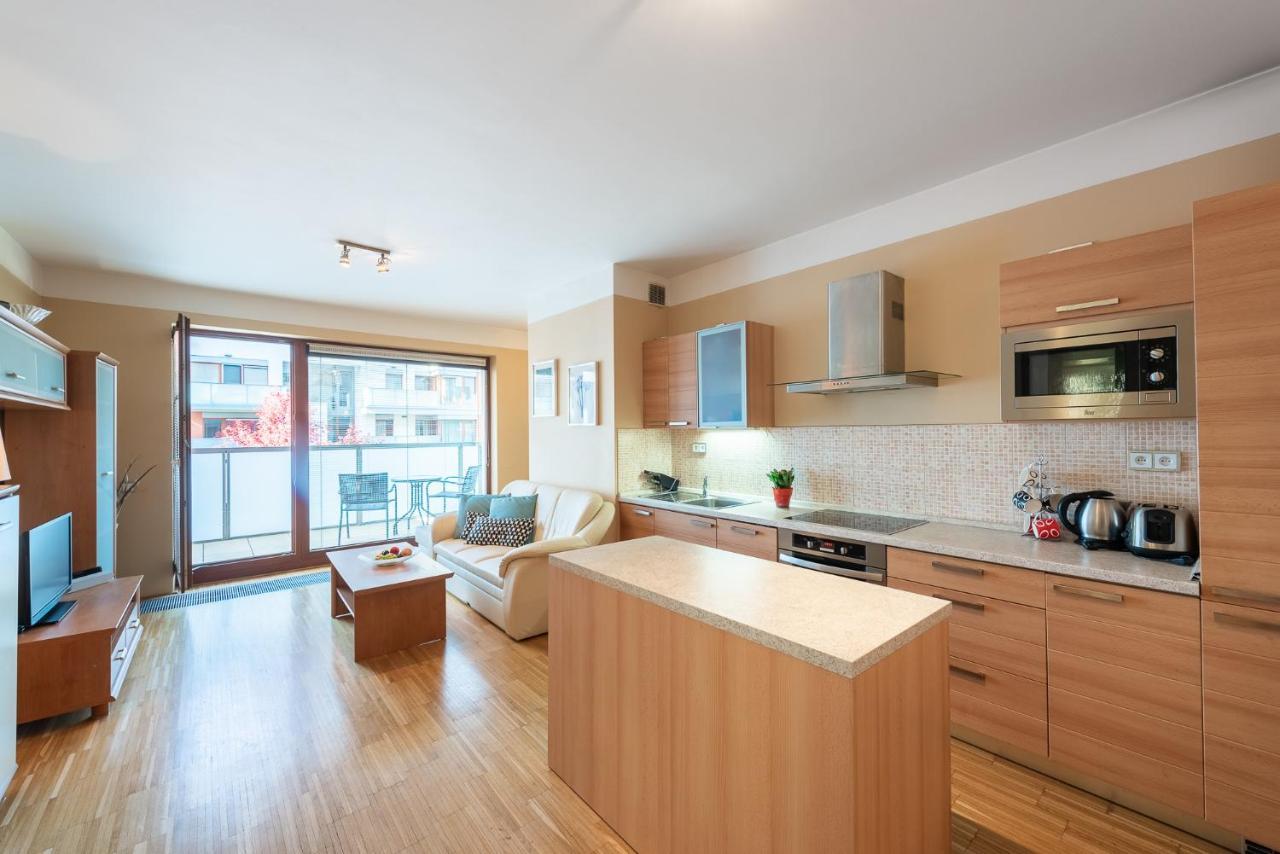 Luxury Apartment River Diamond Residence براغ المظهر الخارجي الصورة