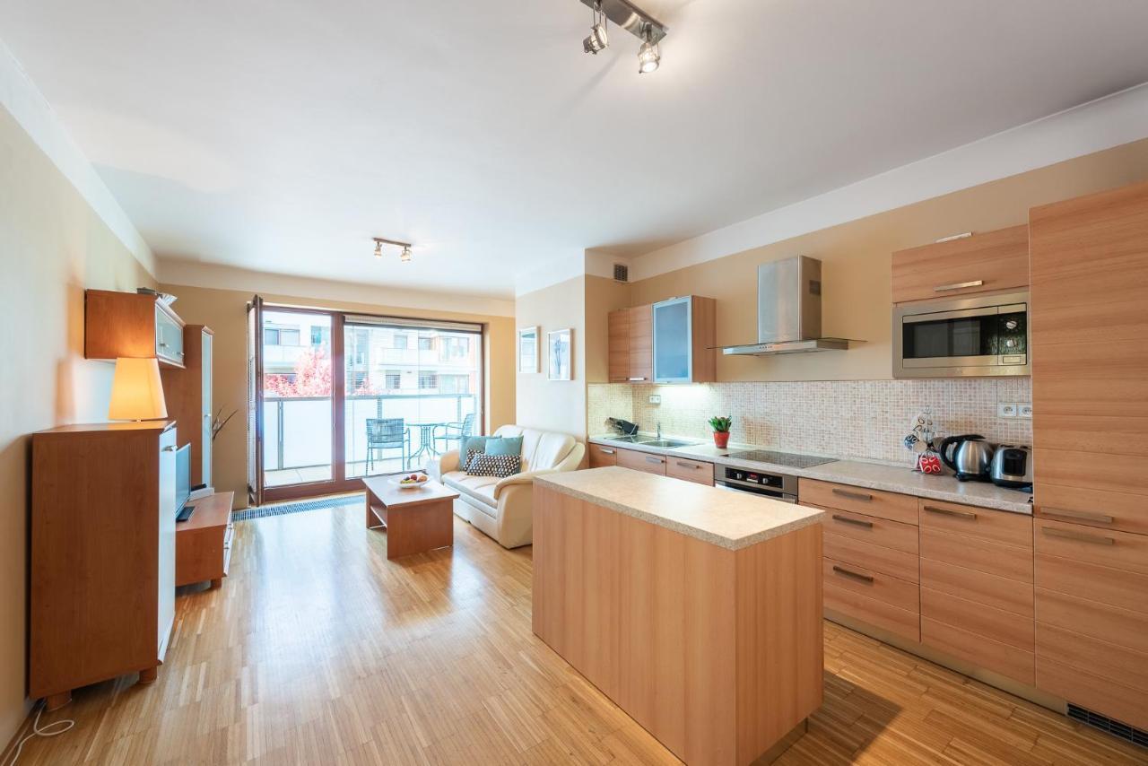 Luxury Apartment River Diamond Residence براغ المظهر الخارجي الصورة